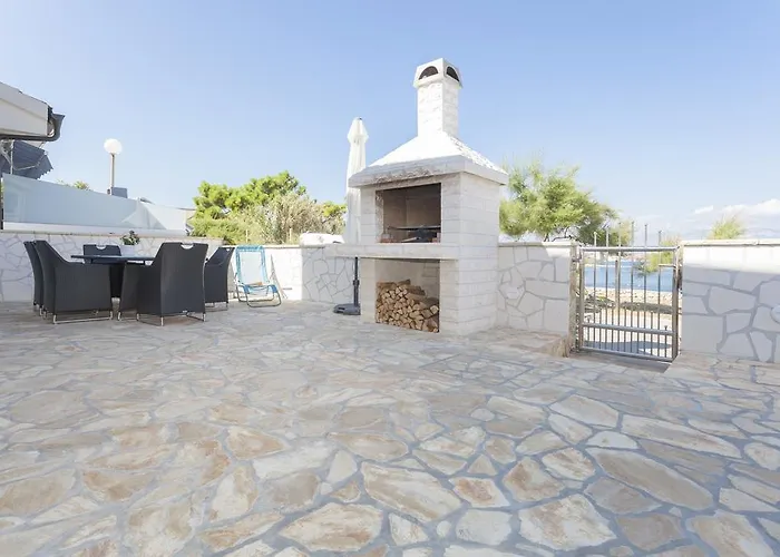 Apartment Svetec Vir