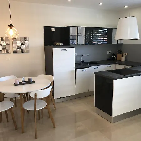 Svetec Apartment *
